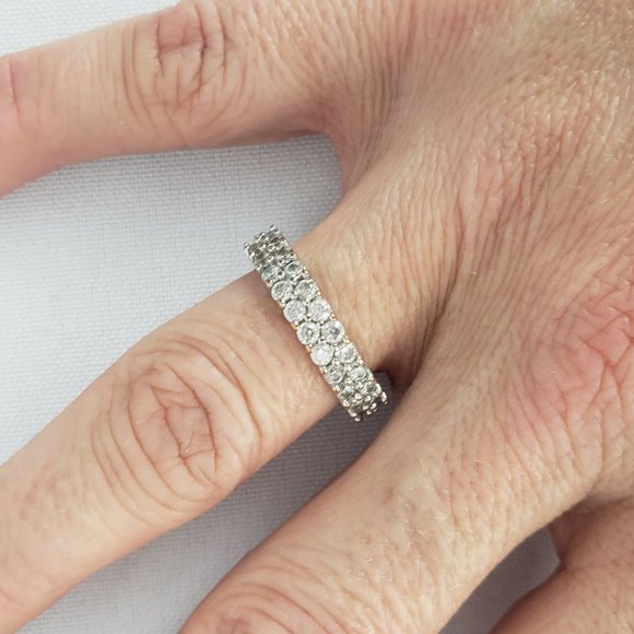 Silver Rhinestone Ring Size 8